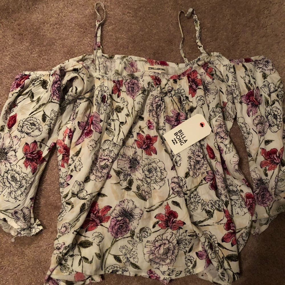 Billabong Women’s off the shoulder tank - Picture 2 of 6